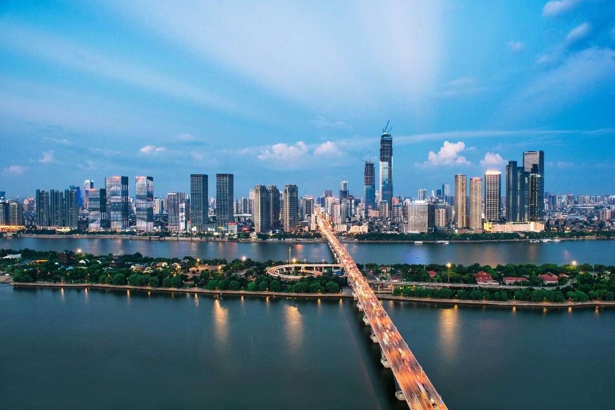 来源于网络 来源于网络